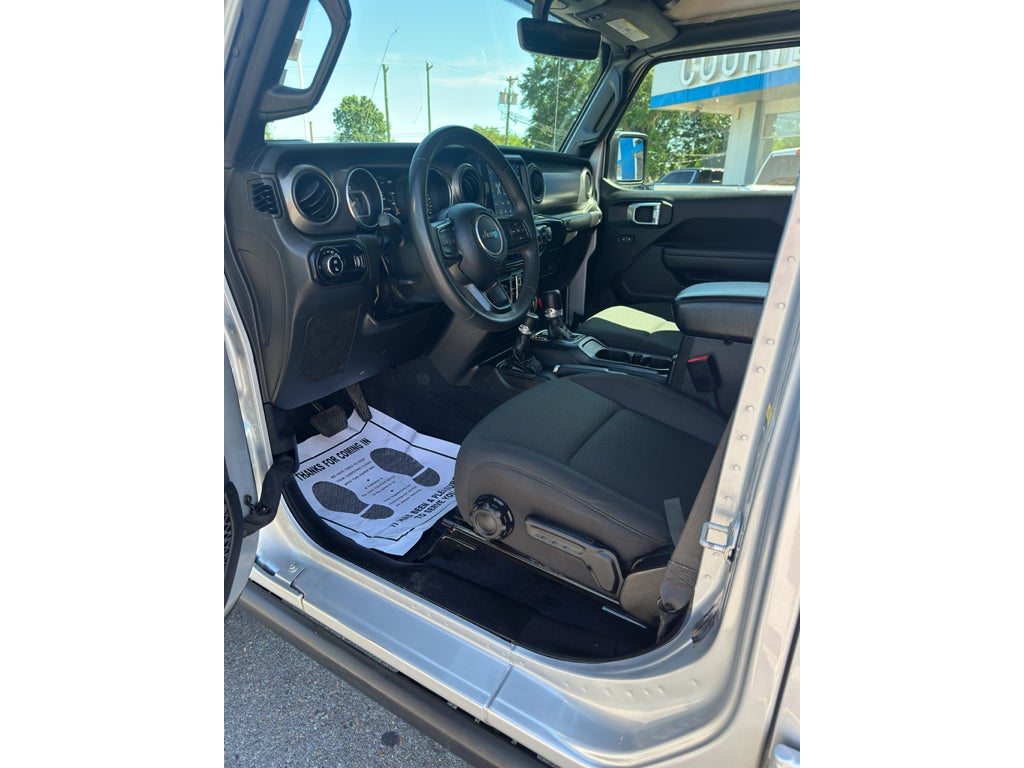 2023 Jeep Gladiator Willys