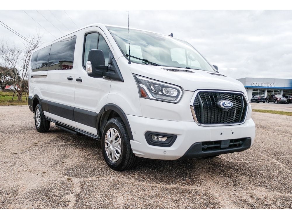 2023 Ford Transit Passenger Wagon XL