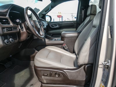 2023 Chevrolet Suburban LT