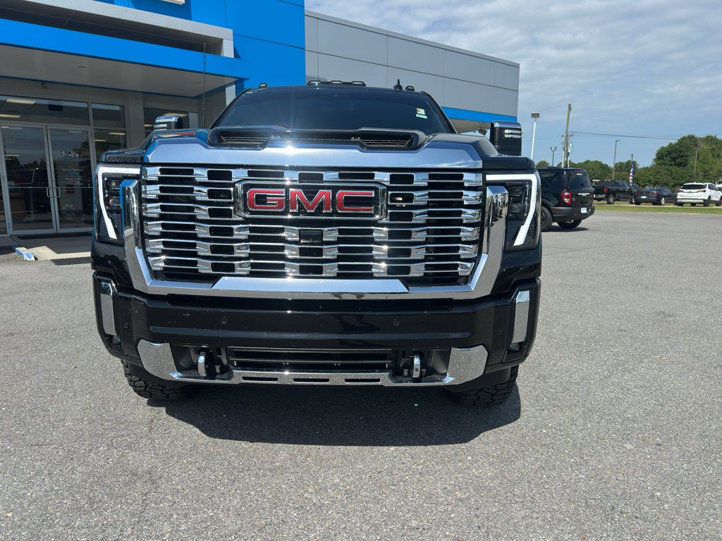 2025 GMC Sierra 2500 HD Denali