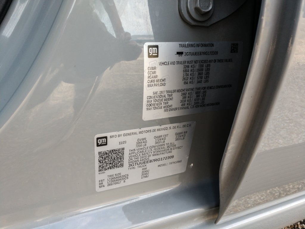 2024 GMC Sierra 1500 AT4