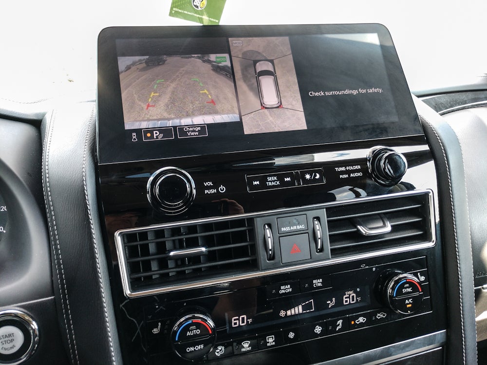 2024 INFINITI QX80 LUXE