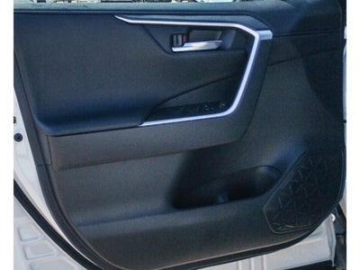 2025 Toyota RAV4 Hybrid XSE